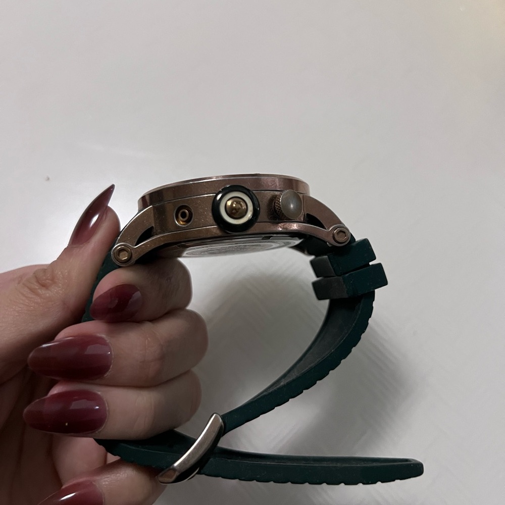 Invicta Watch with Green Strap and Gold-Tone Case - Picture 2 of 4